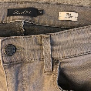Level 99 Liza skinny. Light gray. Size 30